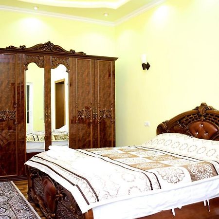 Vostok Hotell Samarkand Exteriör bild